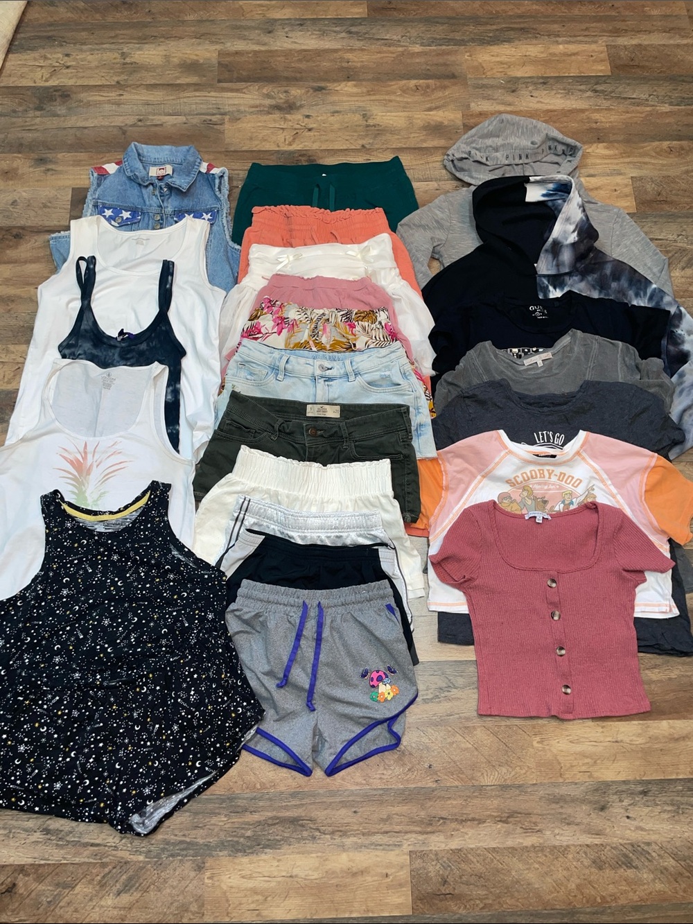 Ladies Size Small Bundle of Clothes